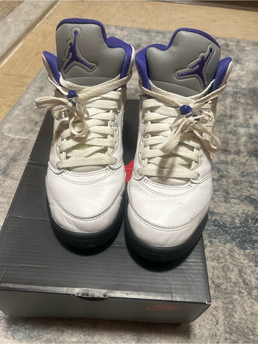 Jordan GS (SIZE 6) White and Purple Retro Basketball Sneakers
